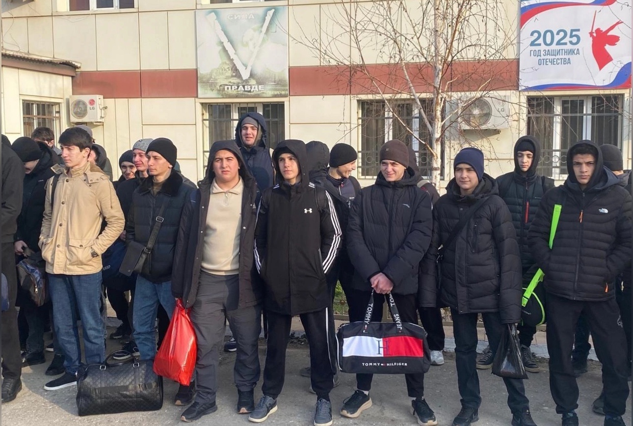 Сборы в региональный учебно-методический центр военно-патриотического воспитания молодежи «Авангард»!.